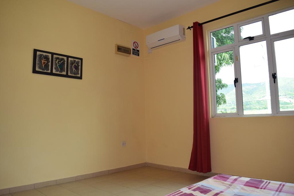 Baywatch Apartment La Gaulette Esterno foto