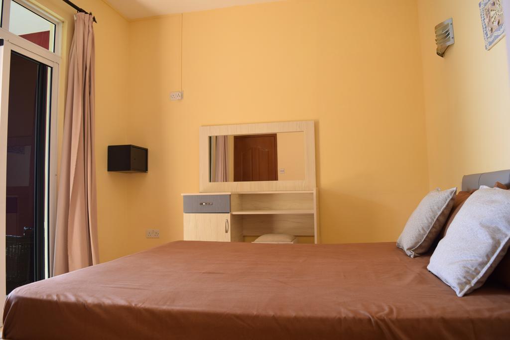 Baywatch Apartment La Gaulette Esterno foto