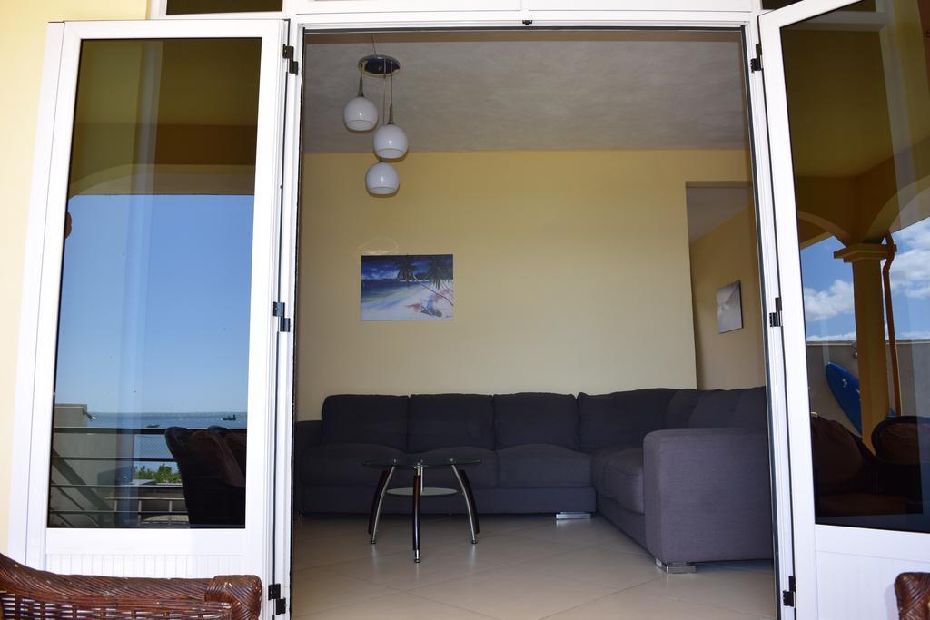 Baywatch Apartment La Gaulette Esterno foto