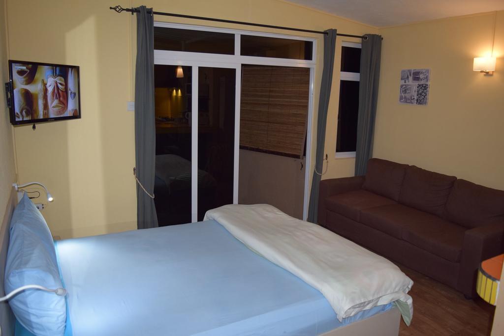 Baywatch Apartment La Gaulette Esterno foto