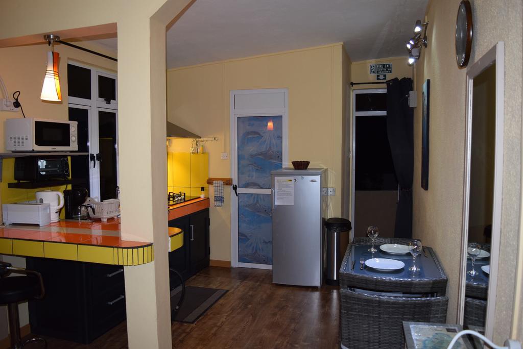 Baywatch Apartment La Gaulette Esterno foto